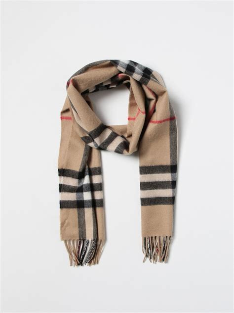 burberry scarf made in italy|burberry scarf vs real.